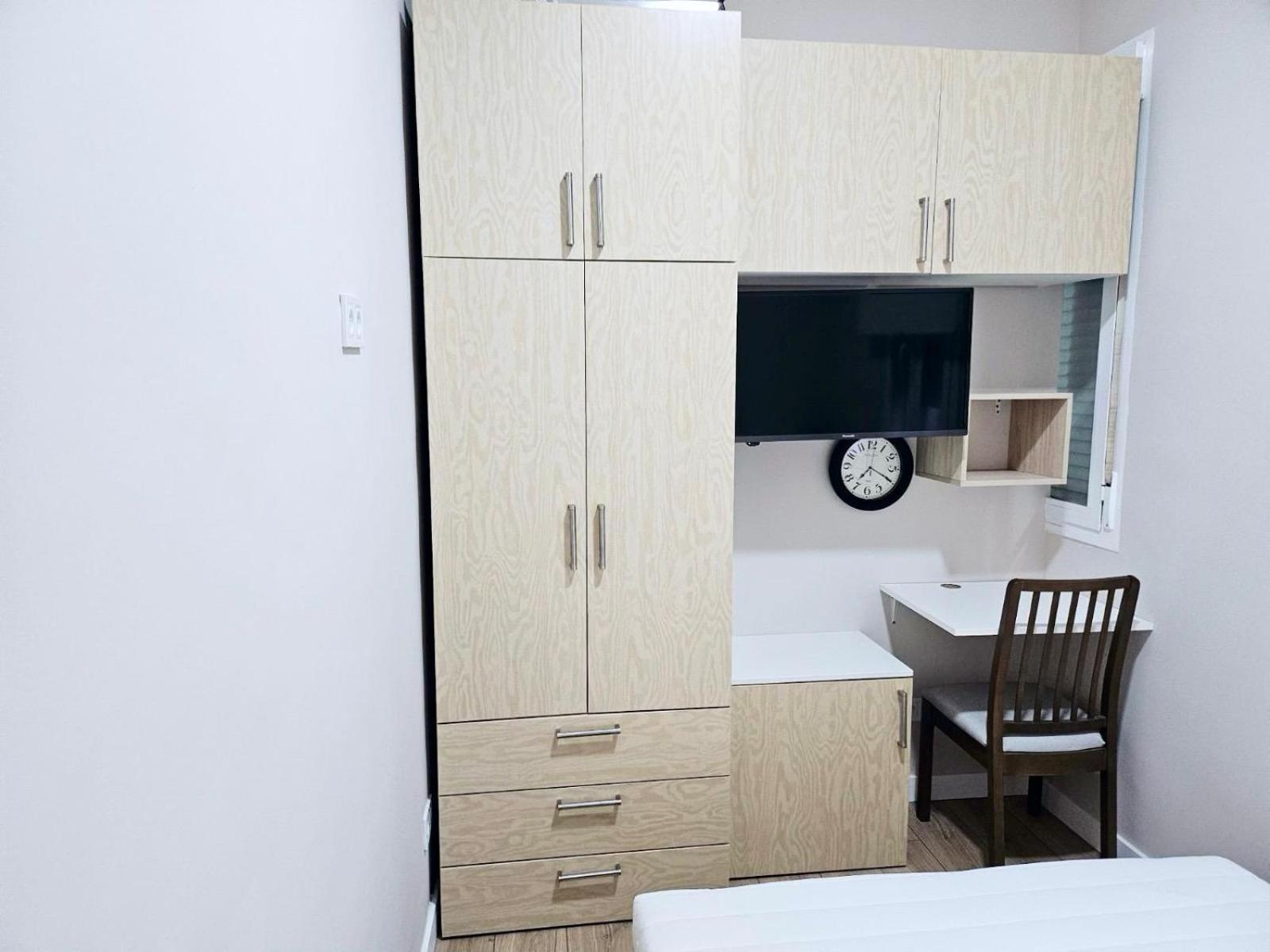 Acogedor Apartamento En Atocha By Bebalmy Madrid Exterior foto